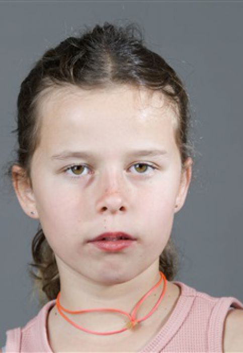 ADELE CARON