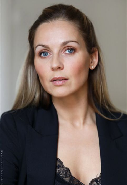 CHARLOTTE BERMOND