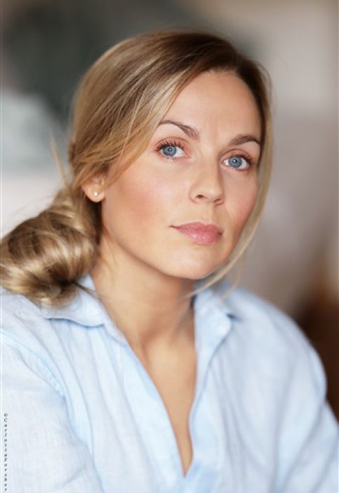 CHARLOTTE BERMOND