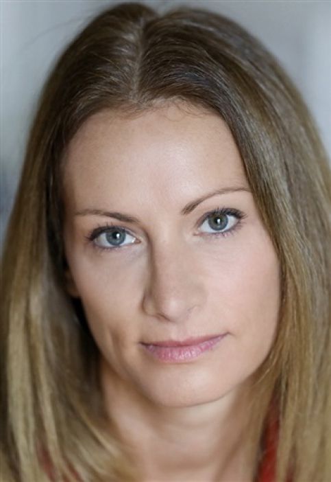 AGNES DEBAINS