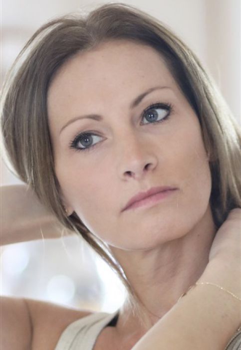 AGNES DEBAINS